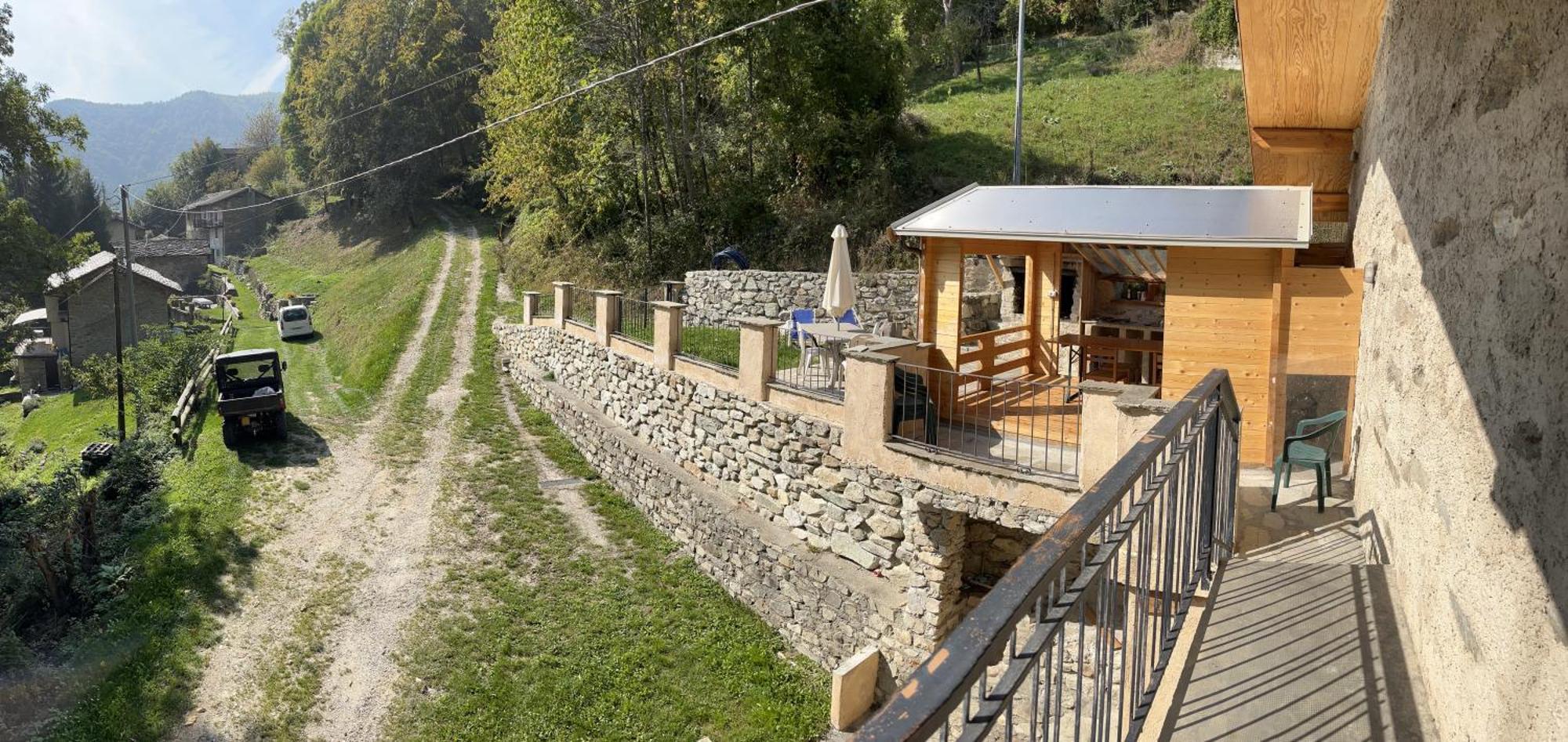 Vallemaira House Gran 12 Posti Letto In Exclusiva Da 2 Persone Holiday home San Damiano Macra